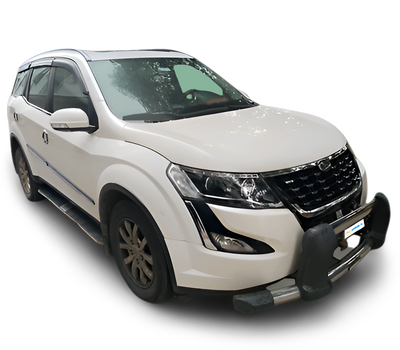Mahindra XUV500-img